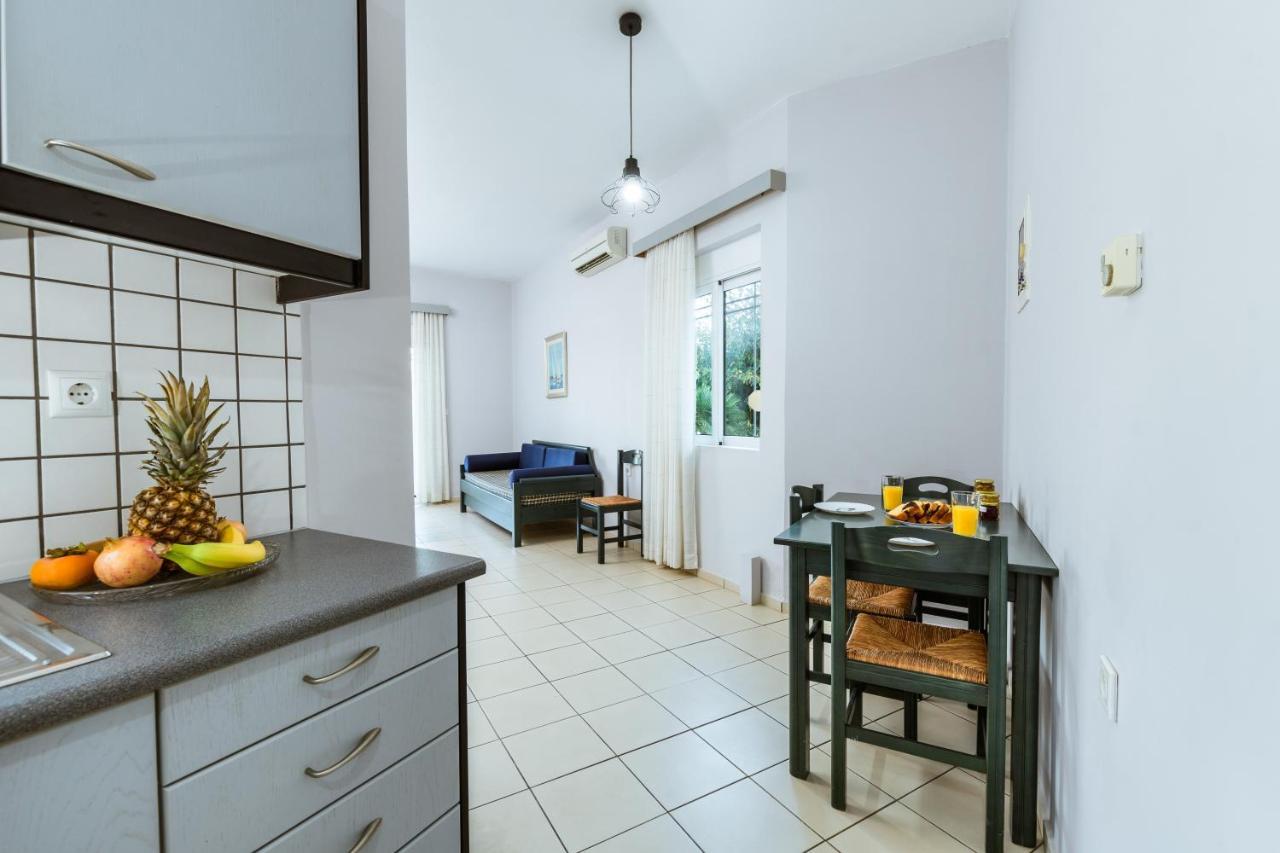 Gelina Apartments Платаньяс Экстерьер фото